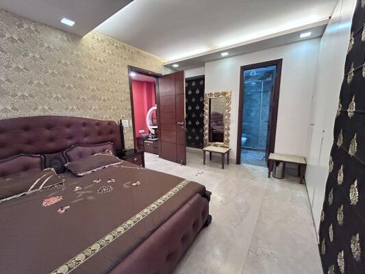 4 BHK Independent Builder Floor in Greater Kailash 2, Delhi