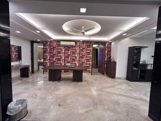 4 BHK Independent Builder Floor in Greater Kailash 2, Delhi