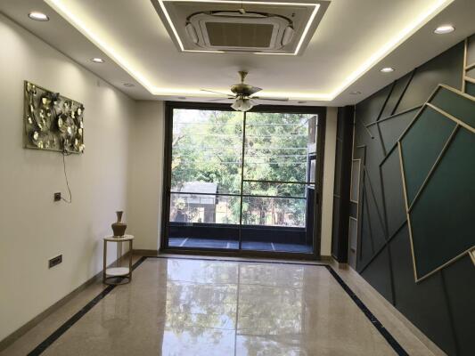 4 BHK Independent Builder Floor in Sector 51, Gurgaon