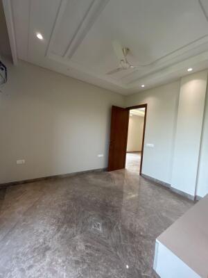 3 BHK Independent Builder Floor in A1 Block Paschim Vihar, Delhi