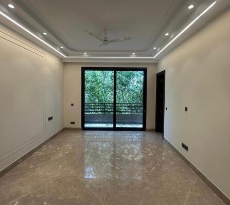 4 BHK Builder Floor in Geetanjali Enclave, Delhi