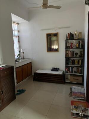 3 BHK Flat in Vasundhara Enclave, Delhi