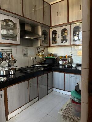 3 BHK Flat in Vasundhara Enclave, Delhi