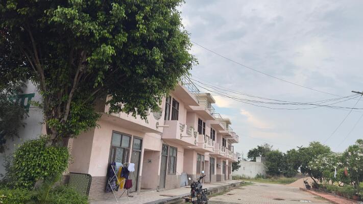 Residential land / Plot in Govardhan, Mathura
