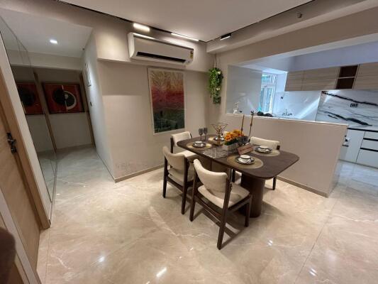 4 BHK Flat in Santacruz West, Mumbai