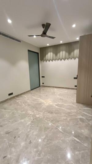 4 BHK Builder Floor in DLF Phase 2, Gurgaon