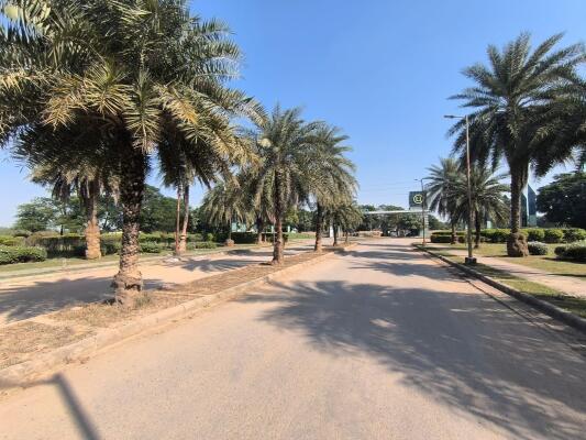 Residential land / Plot in Sector 105 Mohali