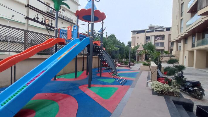 4 BHK Flat in Durgapura, Jaipur