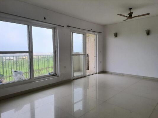 3 BHK Flat in Sector 104, Noida