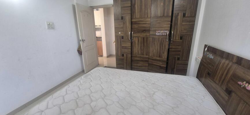 2 BHK Flat in Mohammed Wadi, Pune
