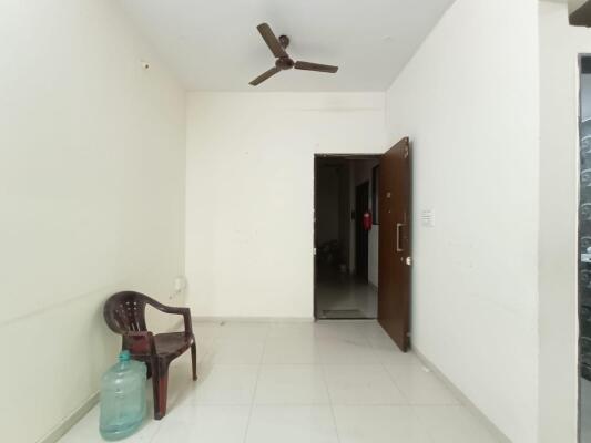 2 BHK Flat in IC Colony, Borivali West