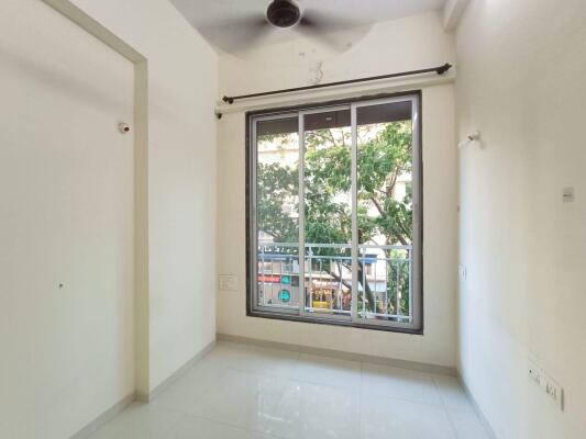 2 BHK Flat in IC Colony, Borivali West