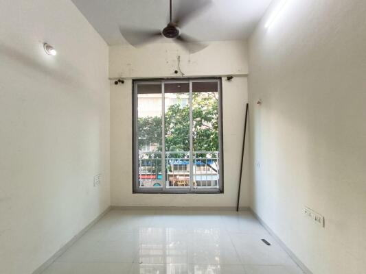 2 BHK Flat in IC Colony, Borivali West