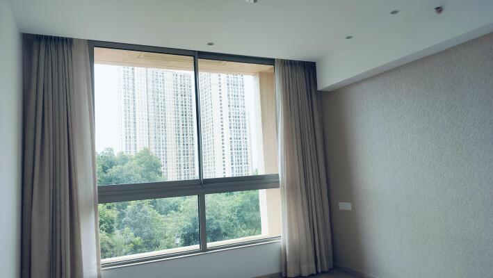 2 BHK Flat in Patlipada, Thane West