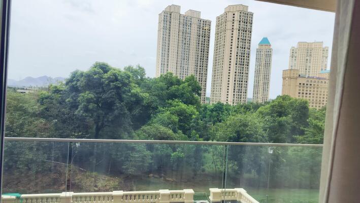 2 BHK Flat in Patlipada, Thane West