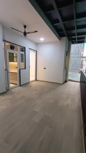 3 BHK Independent Builder Floor in G block DLF City Phase 1, Gurgaon