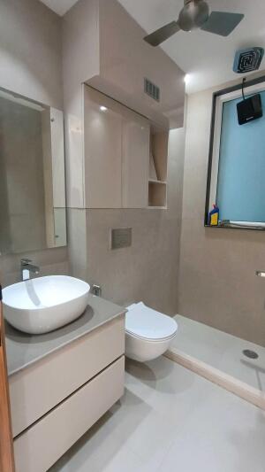 3 BHK Independent Builder Floor in G block DLF City Phase 1, Gurgaon