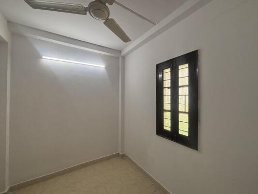 1 BHK Flat in Sector 23B Dwarka, Delhi