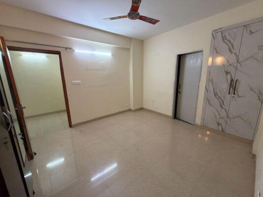 3 BHK Flat in Sector 19B Dwarka, Delhi