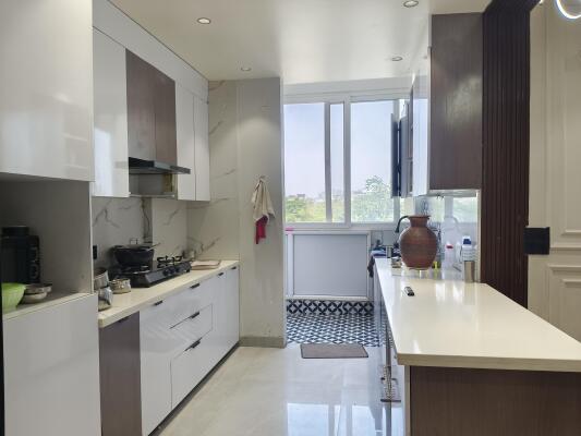 3 BHK Flat in Sector 75, Noida