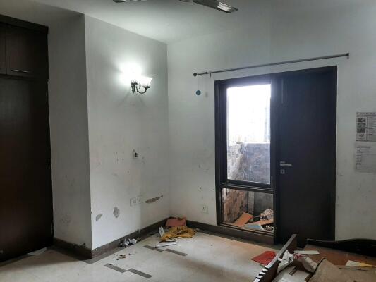 4 BHK Flat in Sector 22 Dwarka, Delhi