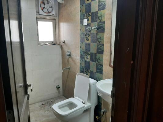 4 BHK Flat in Sector 22 Dwarka, Delhi