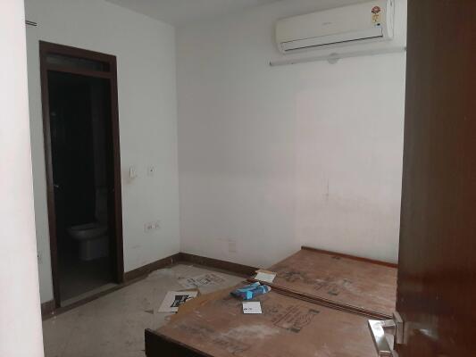 4 BHK Flat in Sector 22 Dwarka, Delhi