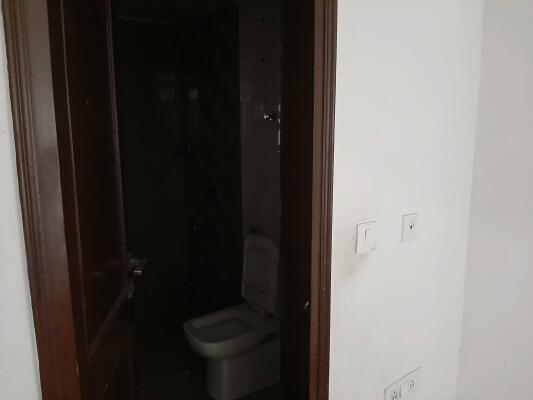 4 BHK Flat in Sector 22 Dwarka, Delhi