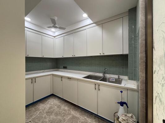 4 BHK Builder Floor in South Extension 2, Delhi