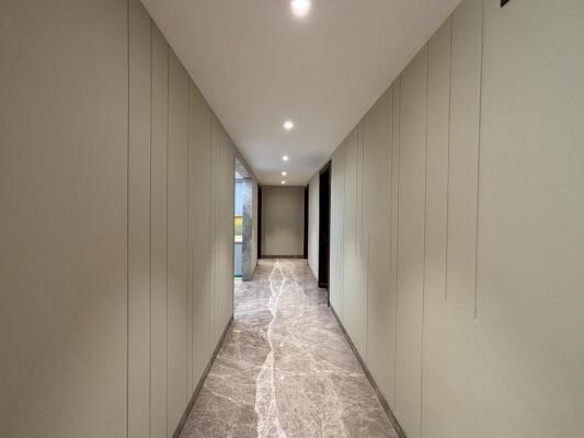 4 BHK Builder Floor in South Extension 2, Delhi