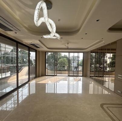 4 BHK Builder Floor in Chanakya Puri, Delhi