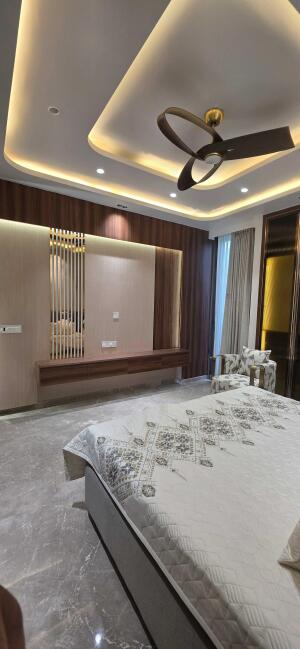 3 BHK Independent Builder Floor in Block-A, DLF City Phase 1, Gurgaon