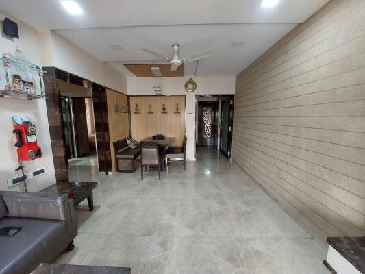 2 BHK Flat in Dadar East, Mumbai