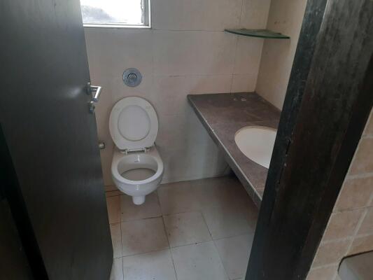 2 BHK Flat in Brahmand, Thane West