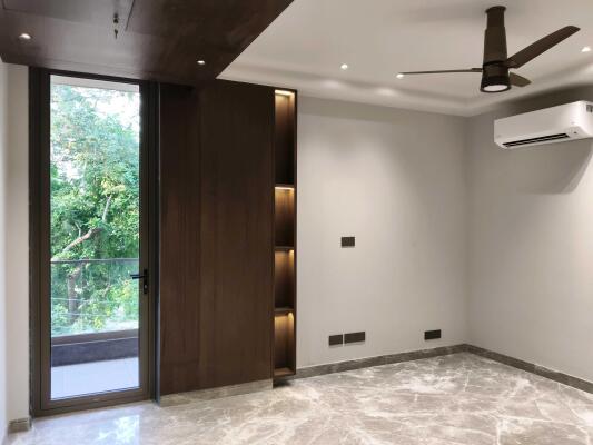 4 BHK Builder Floor in DLF Phase 2, Gurgaon