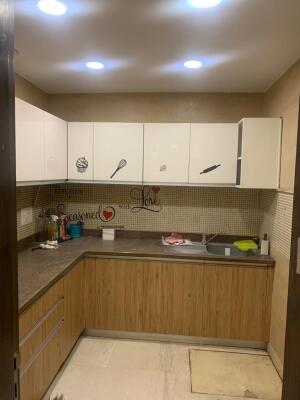 4 BHK Builder Floor in Navjeevan Vihar, Delhi