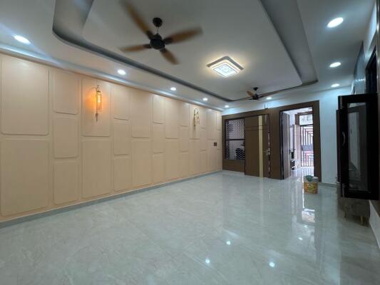 3 BHK Builder Floor in Shakti Khand 4, Ghaziabad