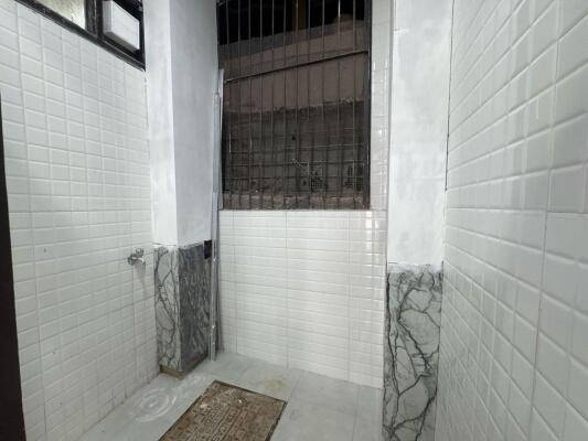 3 BHK Builder Floor in Shakti Khand 4, Ghaziabad