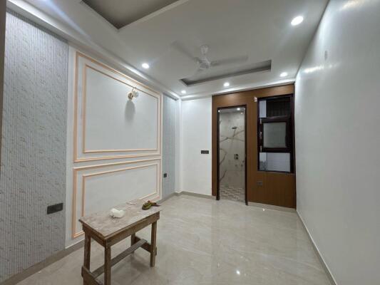3 BHK Builder Floor in Shakti Khand 4, Ghaziabad