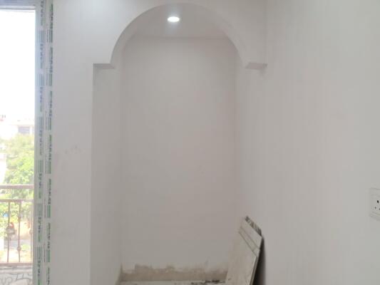 4 BHK Flat in Paryavaran Complex, Delhi
