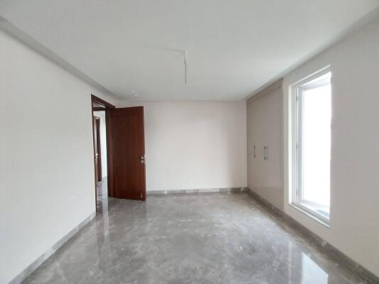 4 BHK Independent Builder Floor in South Extension 2, Delhi