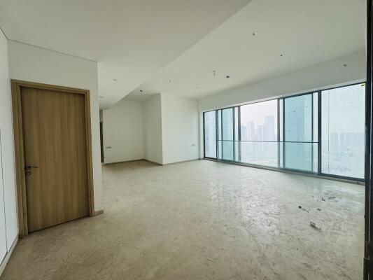 4 BHK Flat in Prabhadevi, Mumbai