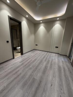 4 BHK Triplex Builder Floor in Greater Kailash, Delhi
