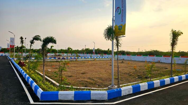 Residential land / Plot in Mahindra City, GST Road