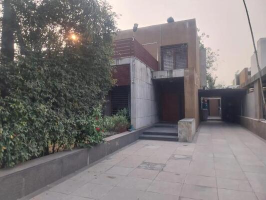 5 Bedroom House in Sanathal, SP Ring Road West