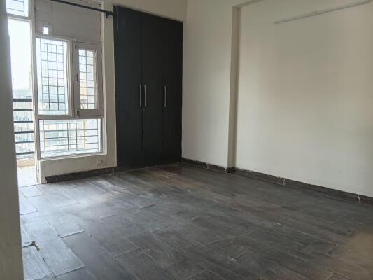3 BHK Flat in Sector 119, Noida
