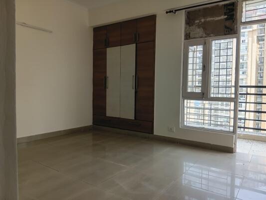 3 BHK Flat in Sector 119, Noida