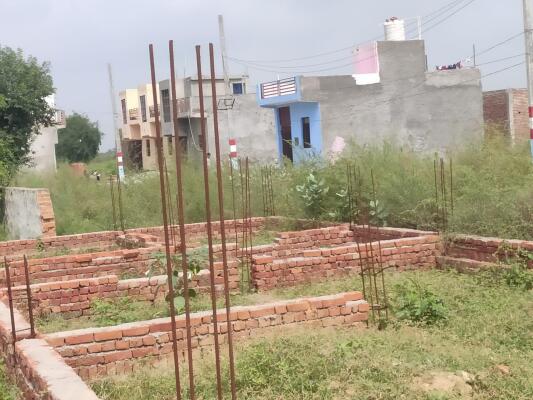 Residential land / Plot in Tilapta, Greater Noida