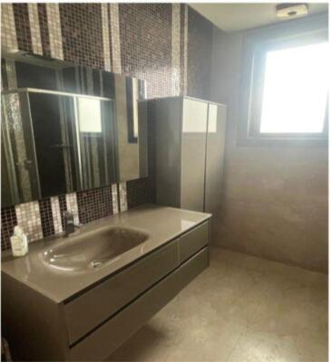 4 BHK Builder Floor in Westend, Delhi
