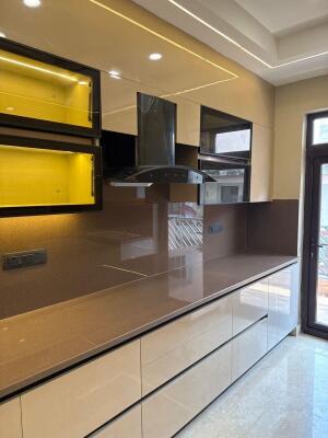 3 BHK Builder Floor in Palam Vihar, Gurgaon